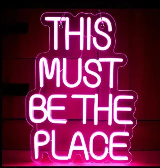 Lampada Neon LED "This Must Be The Place"