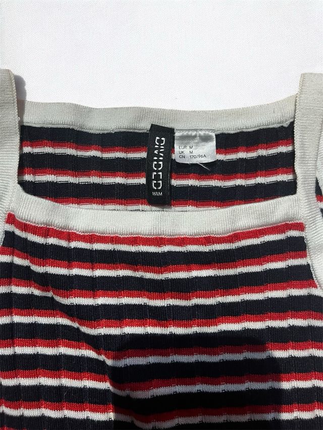 Top de rayas Divided Talla M