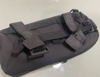 Bolsa manillar Gravel Negra