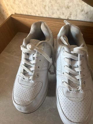 Zapatillas patín 4 ruedas T35