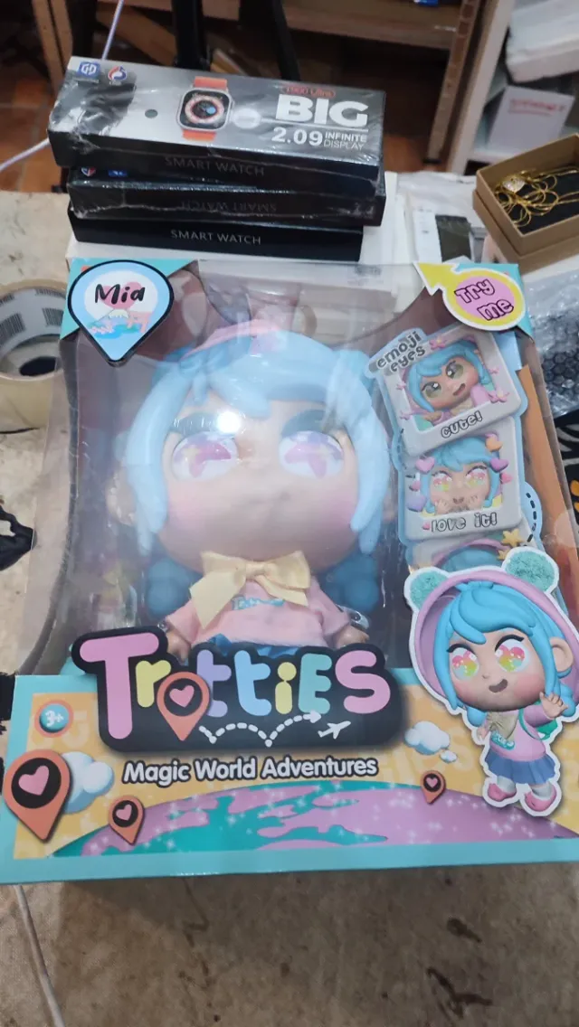 Muñeca Trotties Mia Tokio Famosa