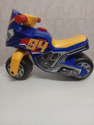 Moto de niño sin pedales Molto 3000