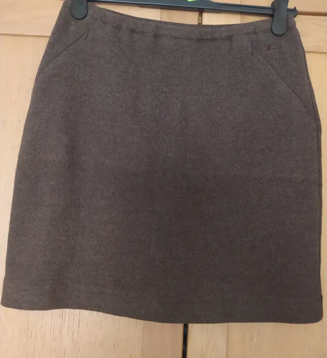 Falda Burberry Marrón