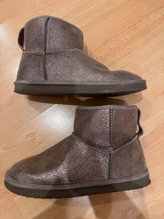 Botasaustralianas doradas talla 40