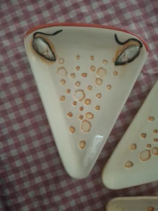 4 piatti formaggio con topolini