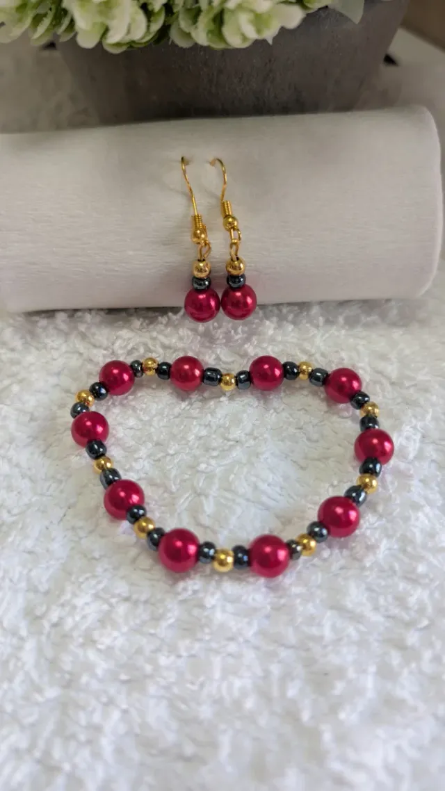 Pack 4 Accesorios Artesanales: Pulseras y Pendient