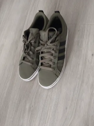 Adidas VS Pace 2.0 Verde Oliva y Negro