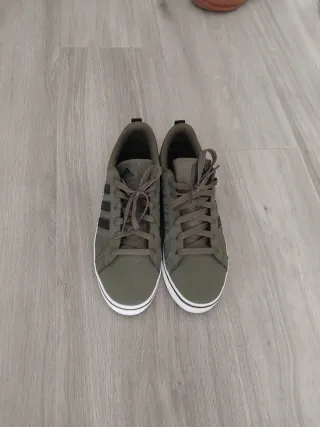 Adidas VS Pace 2.0 Verde Oliva y Negro