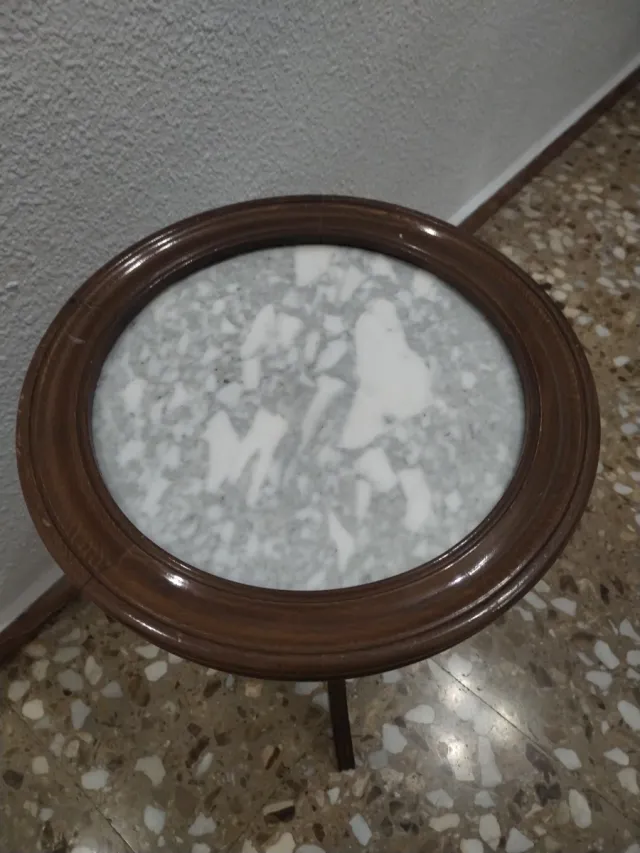 Tavolino antico in legno e marmo