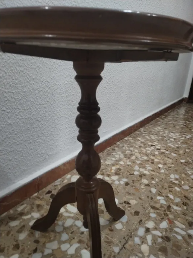 Tavolino antico in legno e marmo