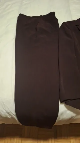 Traje chaqueta Cortefiel color berenjena