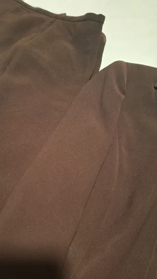 Traje chaqueta Cortefiel color berenjena