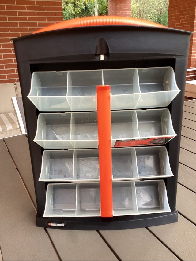 Organizador piezas pequeñas Black Decker