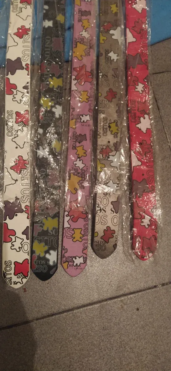 Lote de cinturones de moda