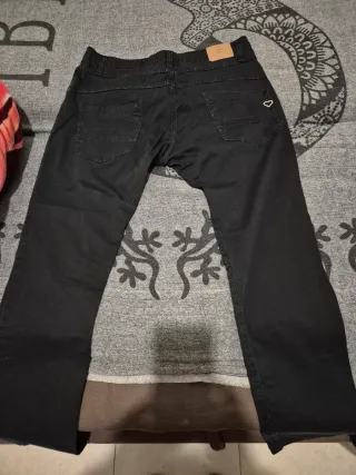 Jeans donna neri taglia 42