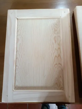 Puertas para muebles de madera