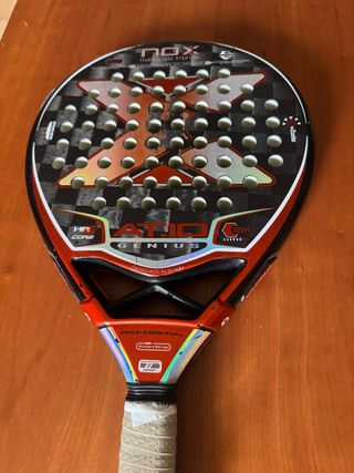 Pala pádel NOX AT10 18K