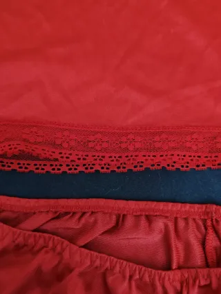 Intimo rosso canotta e culotte L