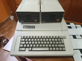 Apple IIe 1982 P.A.L Mejorado