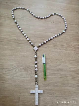 Rosario vintage cerámica y pasamanería cordón oro