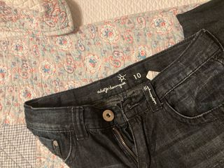 Pantalón vaquero Adolfo Domínguez niña