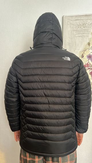 Chaqueta Negra Plumas