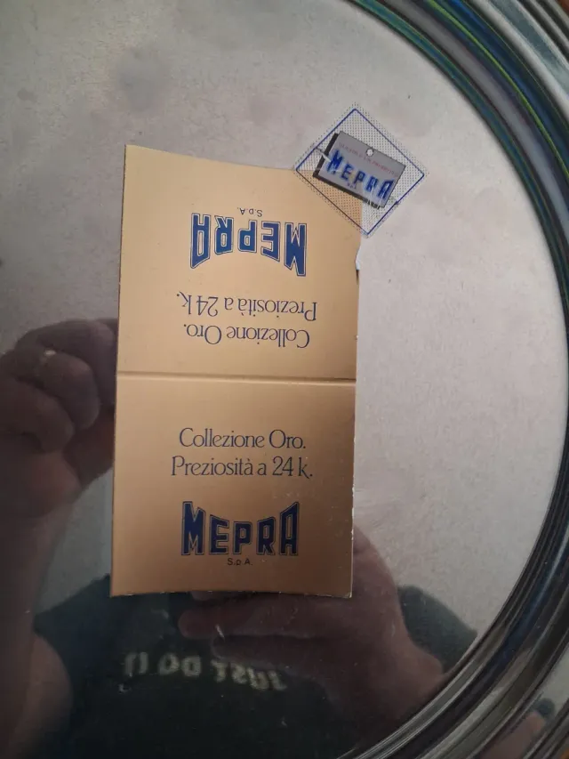 Bandeja Mepra borde dorado