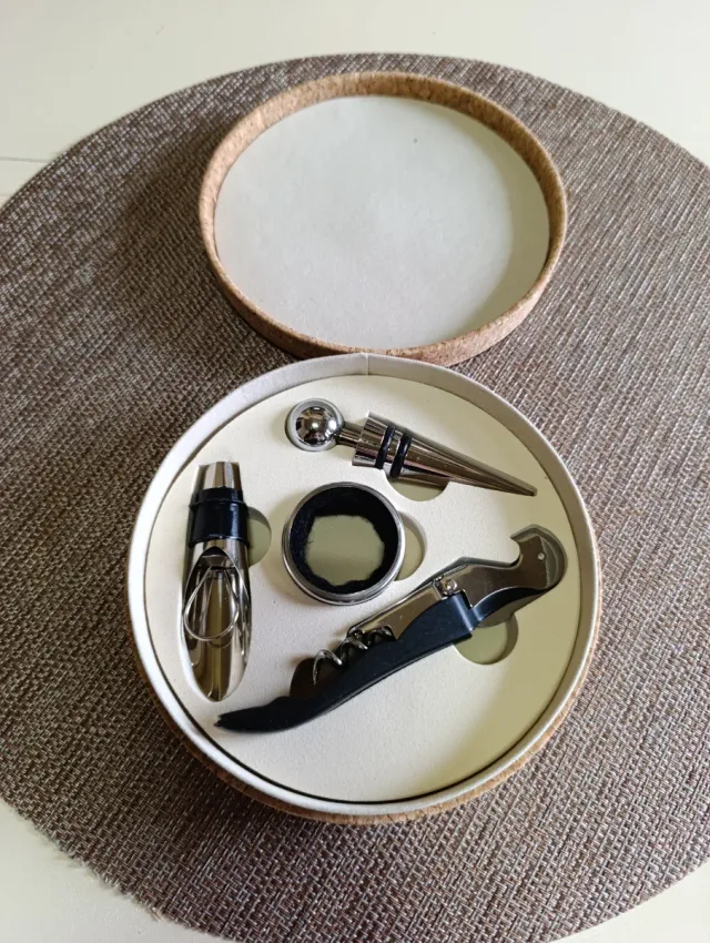Set nuevo de Accesorios para Vino