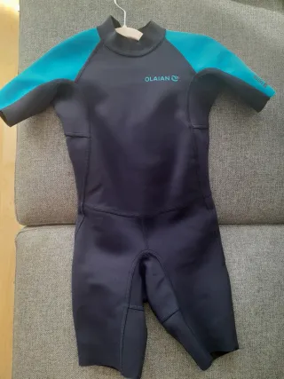 Neopreno  corto niño talla 6