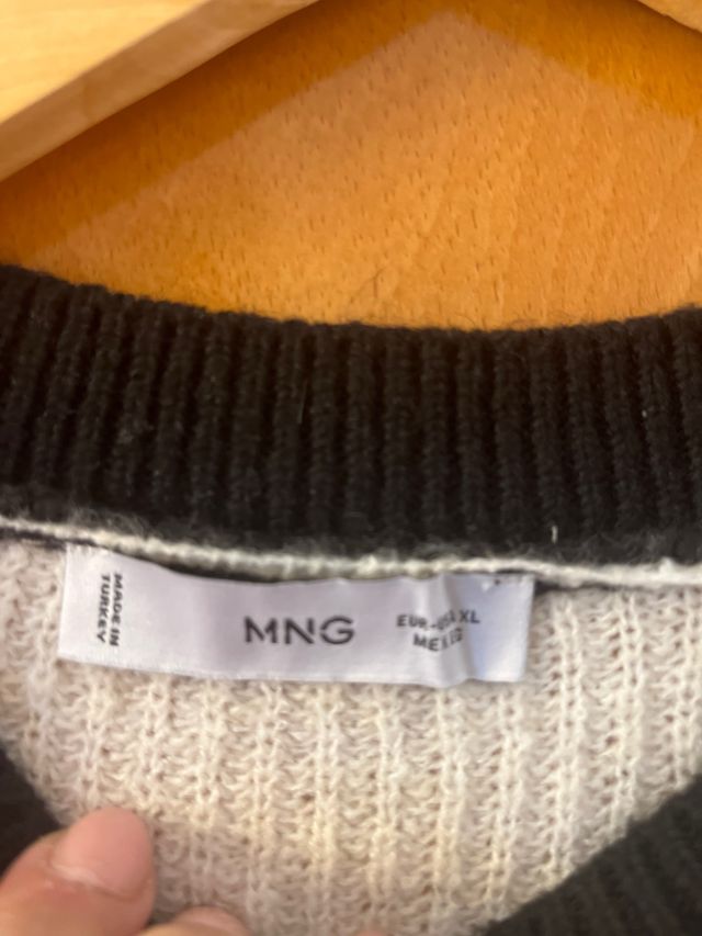 Jersey negro y blanco