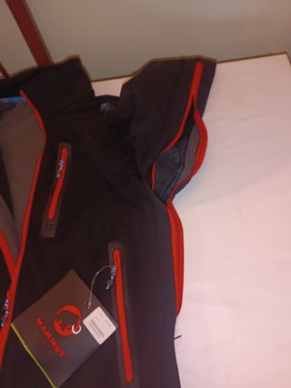 Chaqueta Mammut Softshell Talla L Hombre
