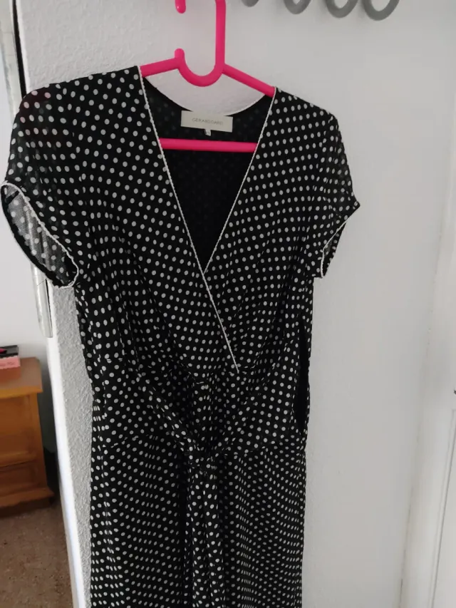 Lote 3 vestidos GERARD DAREL, Desigual , Zara