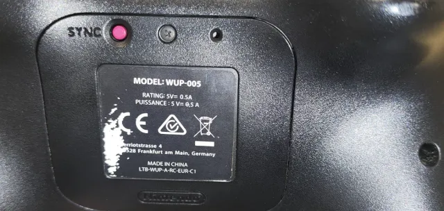 Controle Pro Wii U Nintendo + Cabo Carregamento