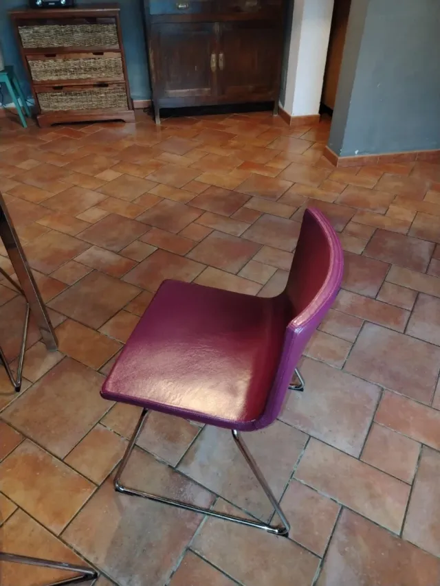 Tavolo in vetro e acciaio piu 6 poltroncine