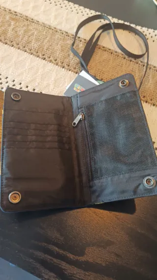 Bolsito Eastpak Super Mario Monedas