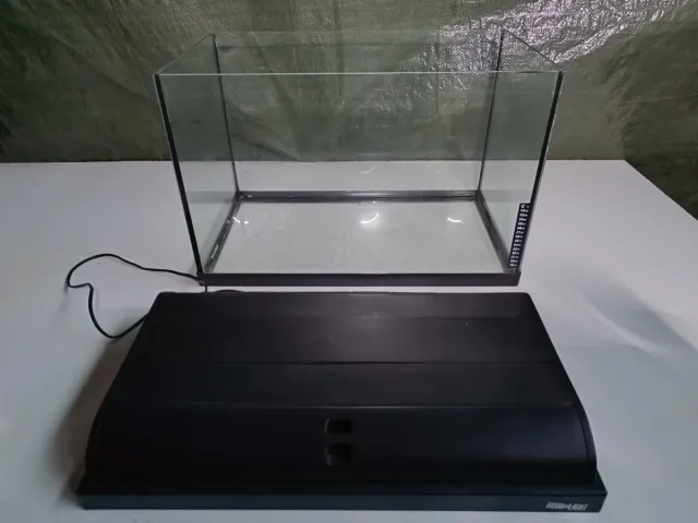 Pecera Rectangular con Tapa