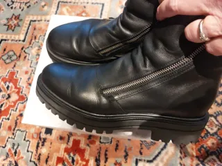 Crown Stivaletti Donna Neri Tg 39 come da foto