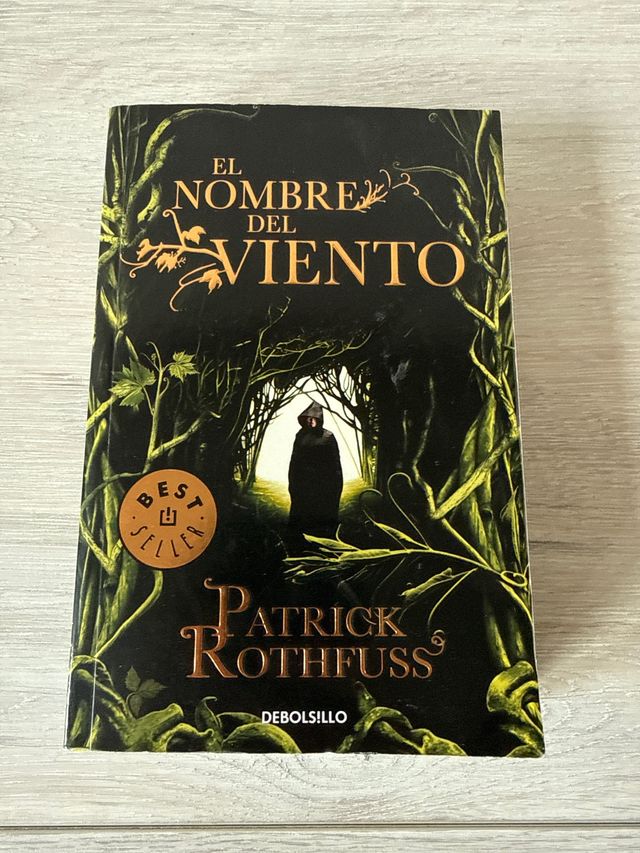 El nombre del viento / The Name of the Wind (Cr...