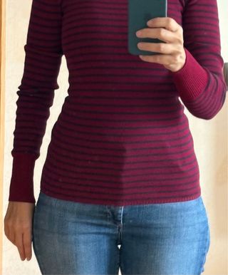 Jersey Stradivarius rayas burdeos y azul marino