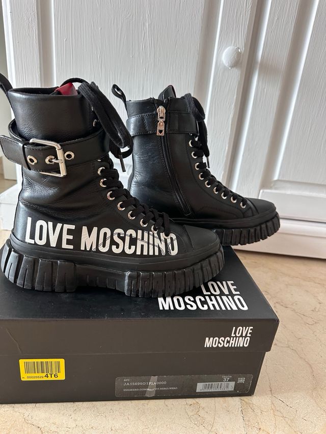 Stivali Love Moschino originali