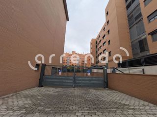 Garaje en venta en Legazpi en Madrid
