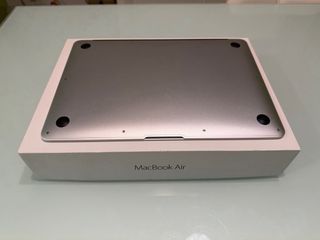 MacBook Air 13 2017 128GB Plata