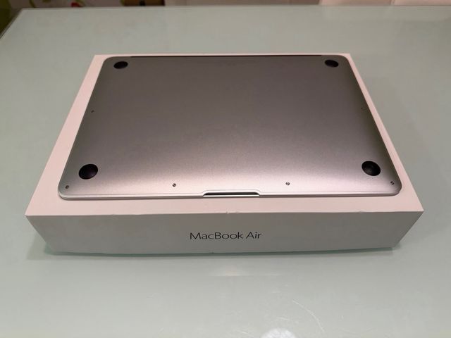 MacBook Air 13 2017 128GB Plata