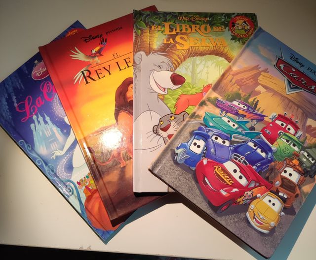 EL REY LEÓN/CARS/LA CENICIENTA/EL LIBRO DE LA SELV