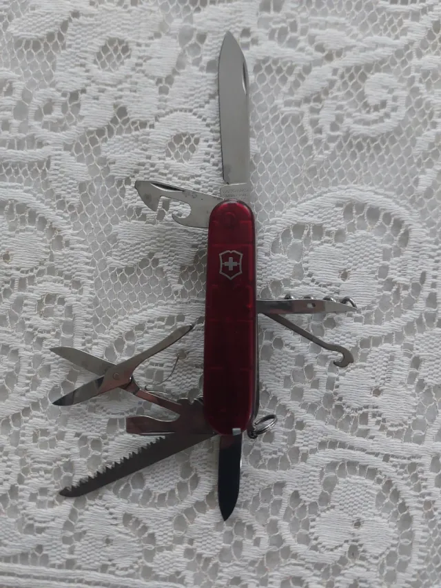 Coltellino Victorinox Rosso