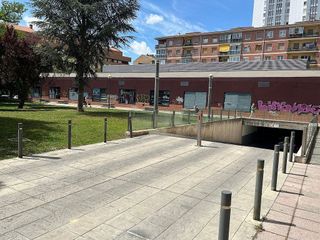 Garaje en alquiler en Barañain