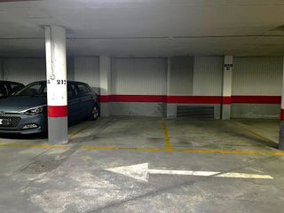 Garaje en alquiler en Barañain