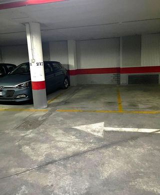 Garaje en alquiler en Barañain