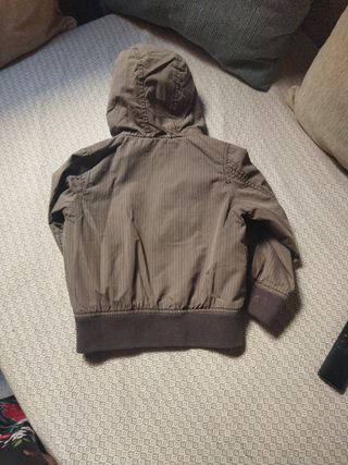 Cazadora niño United Colors of Benetton marrón