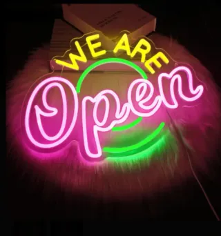 Lampada Neon LED "WE ARE OPEN"